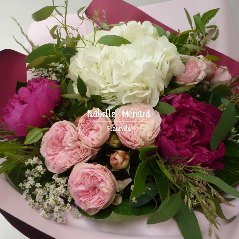 bouquet de roses et ses pivoines