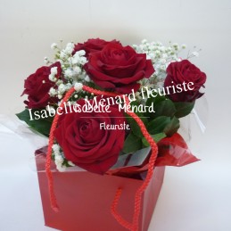 bouquet de 5 roses rouges...